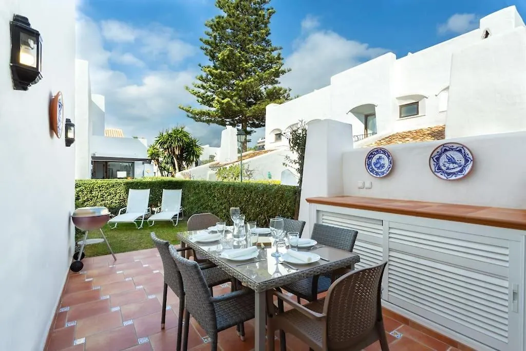 Casa Mercurio Villacana - Right By The Beach Estepona Apartment