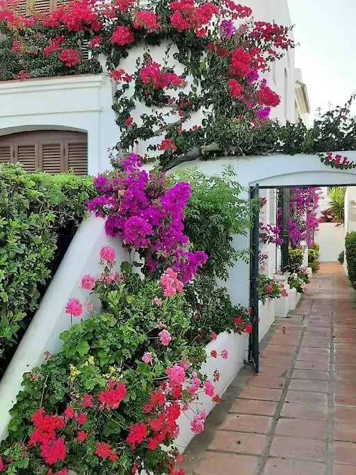 Apartment Casa Mercurio Villacana - Right By The Beach Estepona